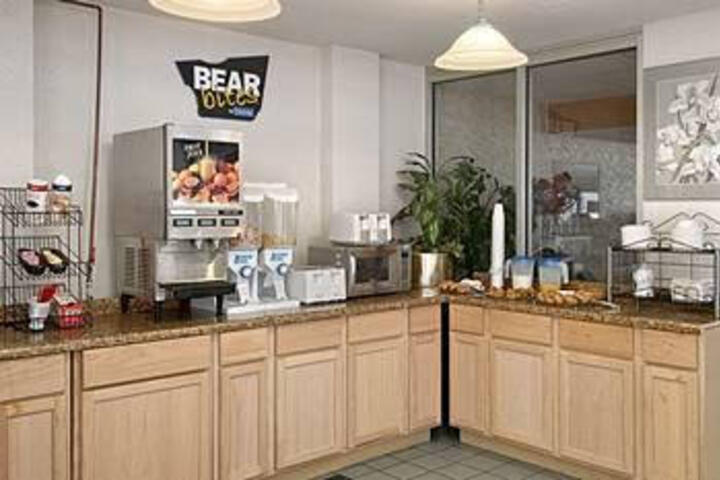 Elizabeth Inn Freeport - thumb 6