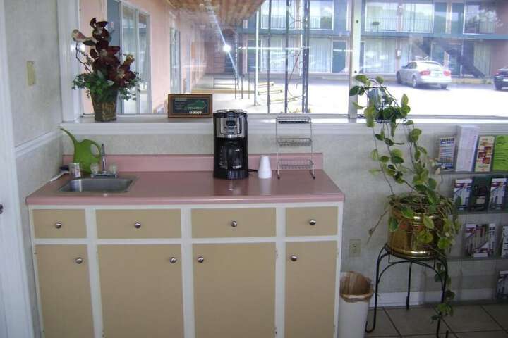 Ashland Inn - thumb 5