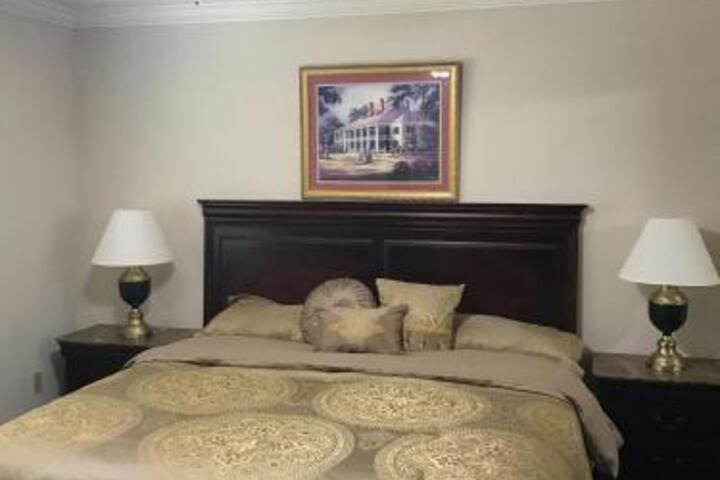 Plaza Suites II - thumb 2