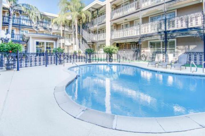 Plaza Suites II - thumb 0