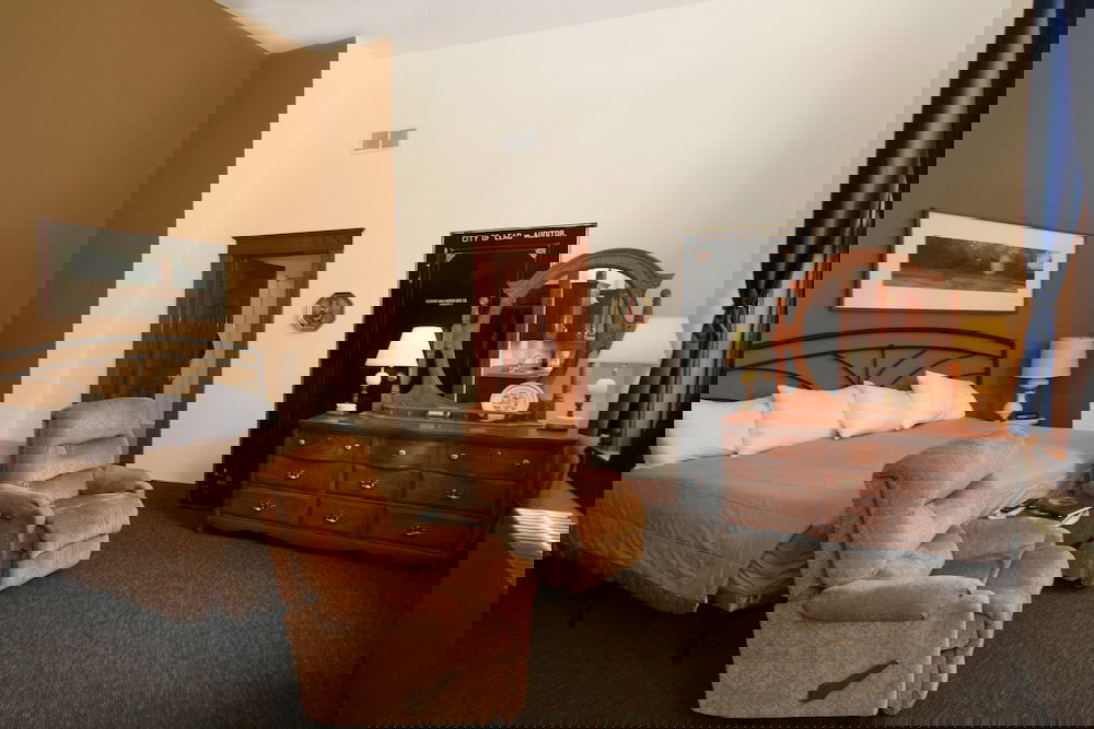 Town Hall Inn - thumb 4