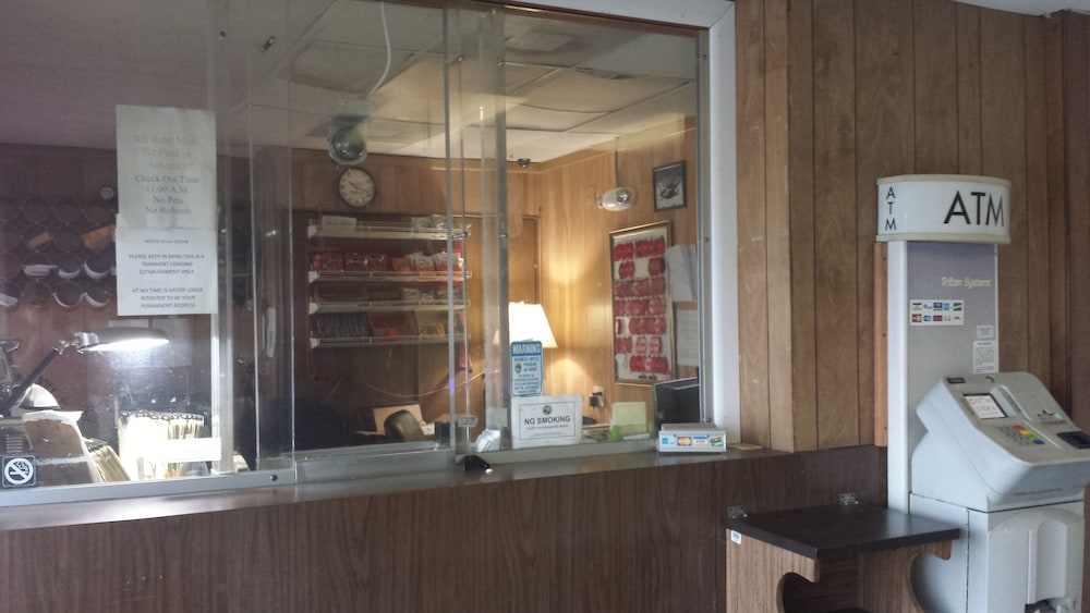 Gator Lodge - thumb 1