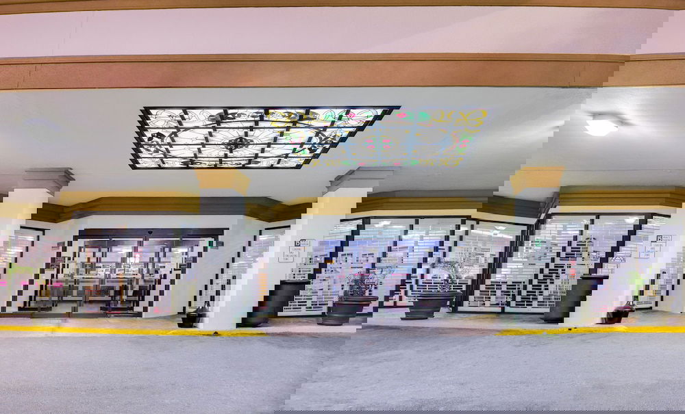 Ramada By Wyndham Metairie New Orleans Airport - thumb 1