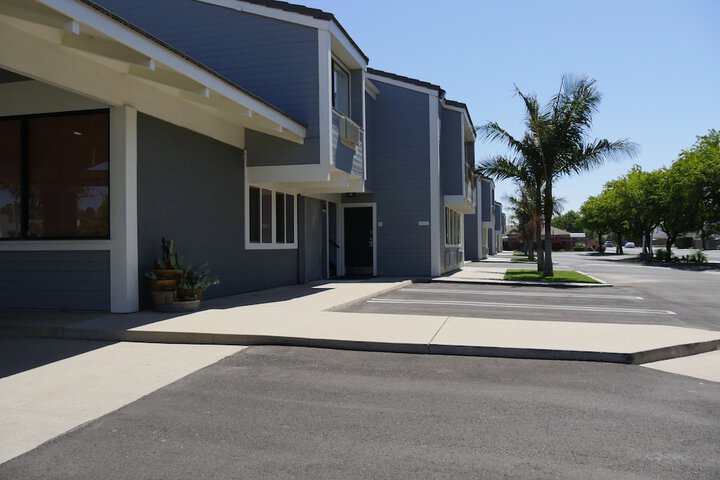 Inn At Highway 1 - thumb 2