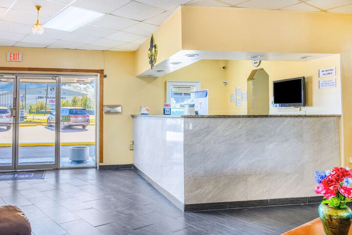 Rodeway Inn - thumb 5