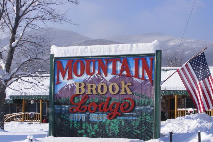 Mountain Brook Lodge - thumb 2