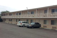 Airport Motor Inn Lounge / Package Store