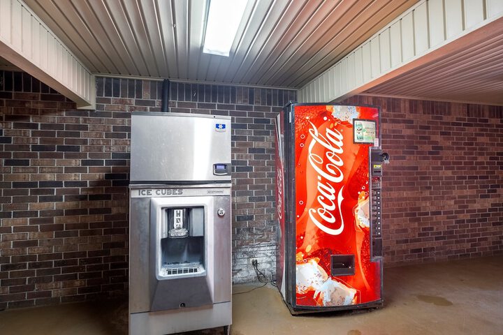 Red Roof Inn Baldwin - thumb 7