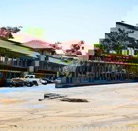 Green Tree Inn - Accommodation Los Angeles