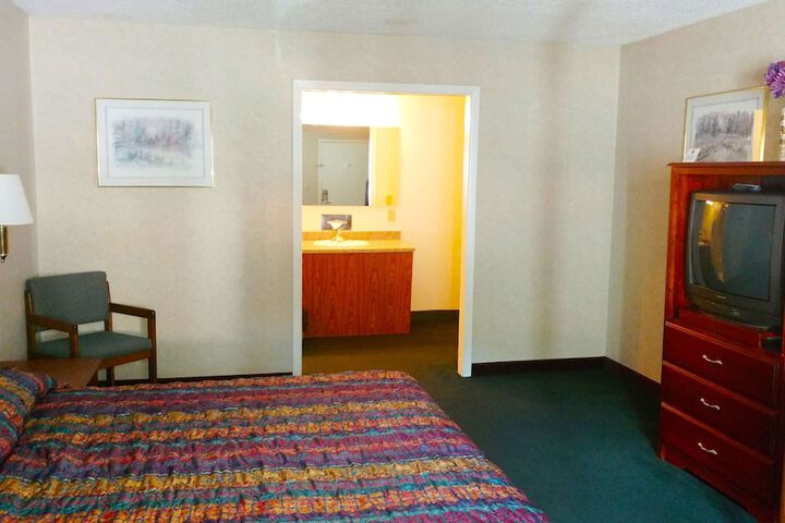 Keystone Boardwalk Inn And Suites - thumb 3