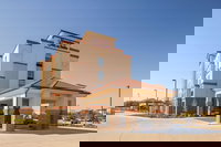 Hampton Inn  Suites West Des Moines/SW Mall Area