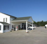 Douglas Inn  Suites - Accommodation Los Angeles