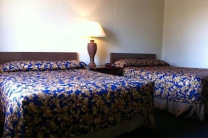 Ashford Motel - thumb 5