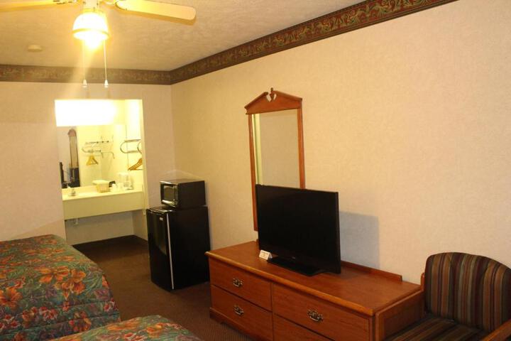 Deerfield Inn - thumb 7