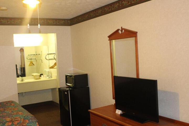 Deerfield Inn - thumb 3