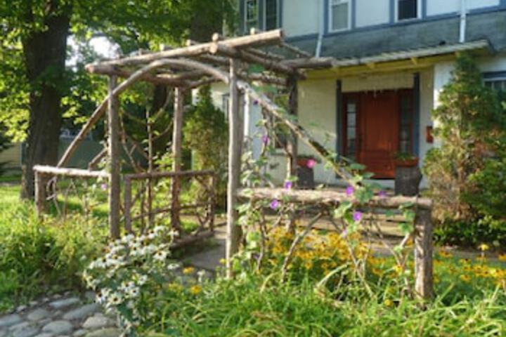 Morning Glory B N B Woodstock NY - thumb 0