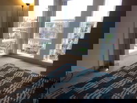 Cozy Place in Tahiti Way