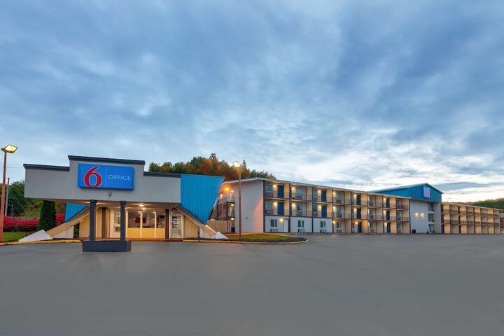 Motel 6 Corbin, KY - thumb 4