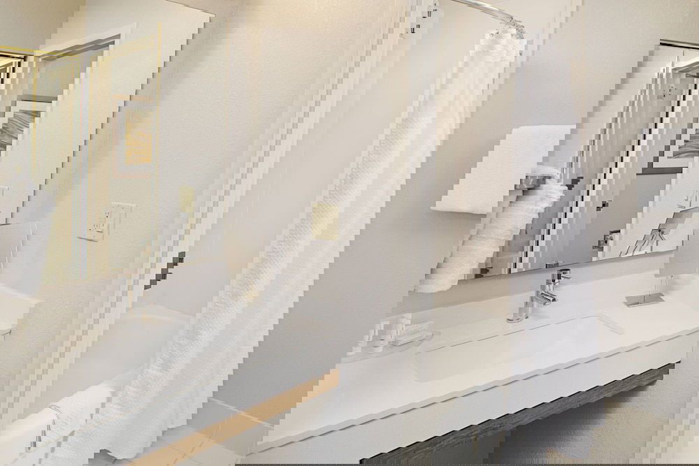 Courtyard By Marriott West Palm Beach Airport - thumb 5