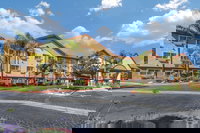 Comfort Suites Near Six Flags Magic Mountain