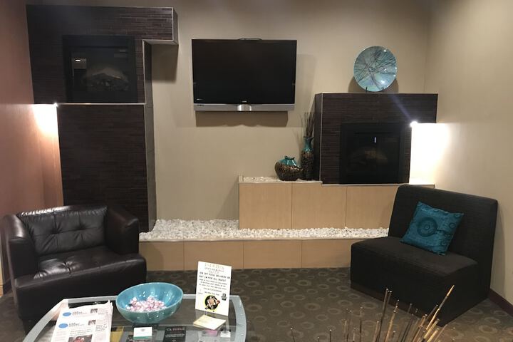 Comfort Suites Monaca - thumb 4