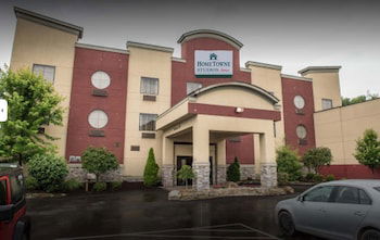 HomeTowne Studios & Suites Washington - thumb 4