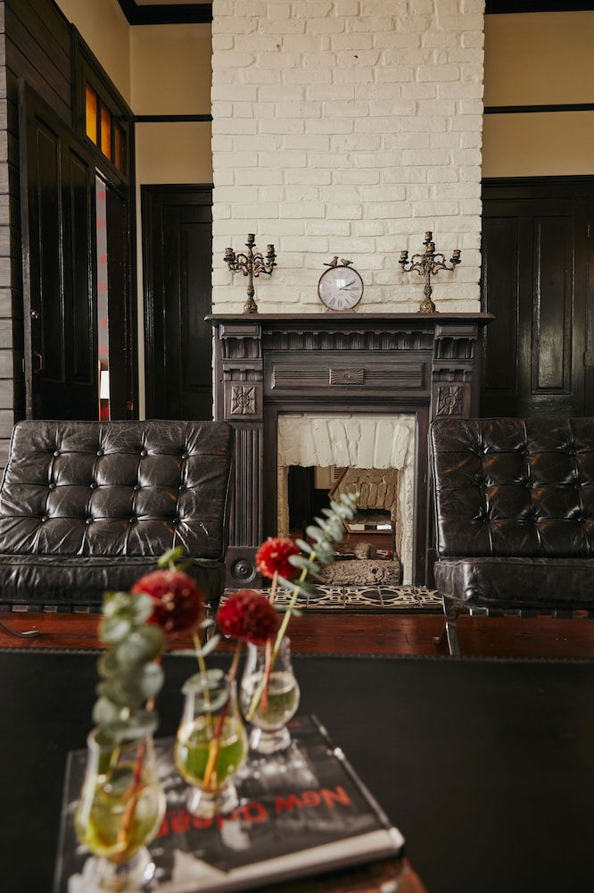 Royal Street Inn And R Bar - thumb 2