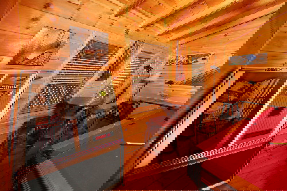 Smoky Mountain Getaway - Five Bedroom Cabin - thumb 5