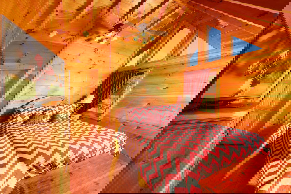 Southern Hospitality - Two Bedroom Cabin - thumb 3