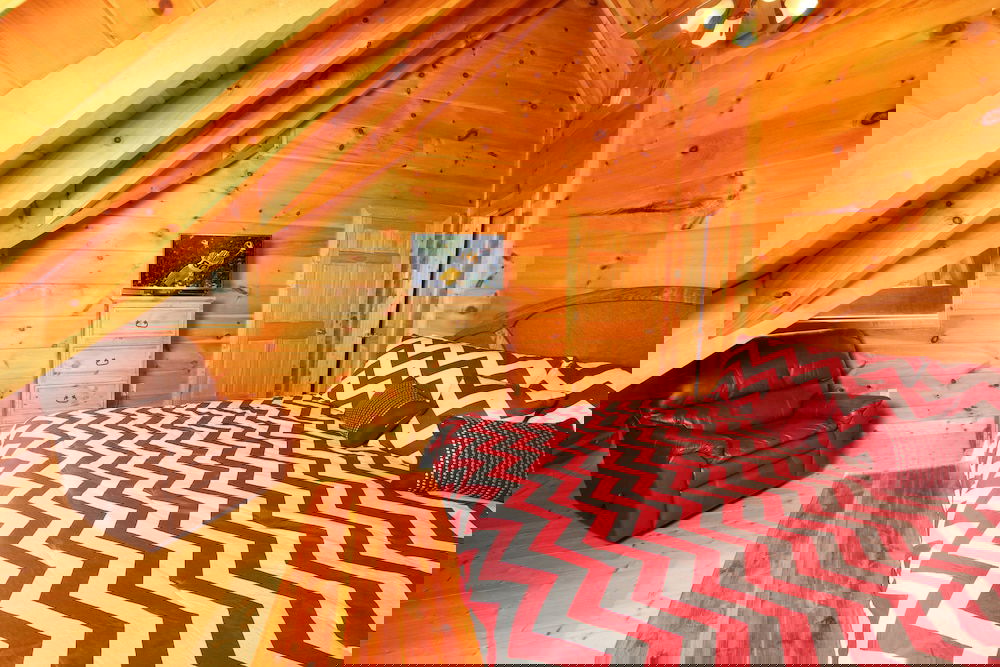 Southern Hospitality - Two Bedroom Cabin - thumb 6