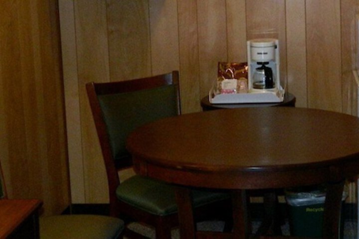 Sleepy Time Motel - thumb 7