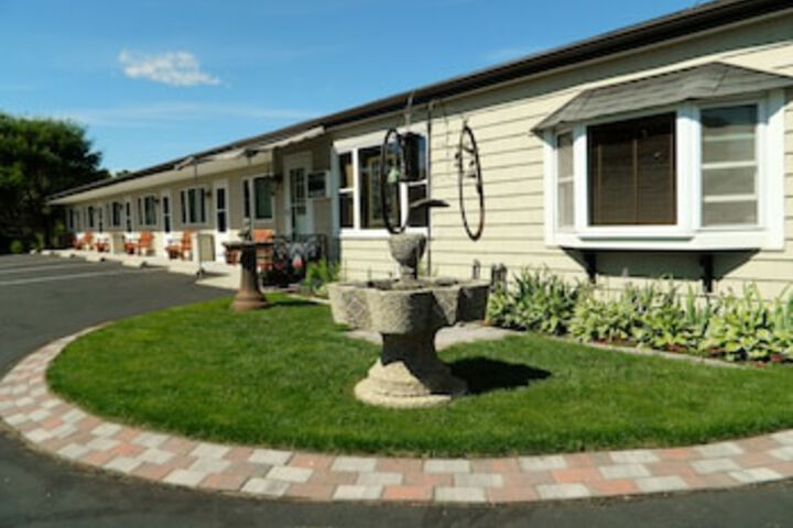 Sleepy Time Motel - thumb 0