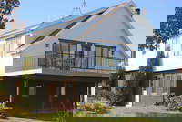 Settlement Courtyard Inn  Lavender Spa