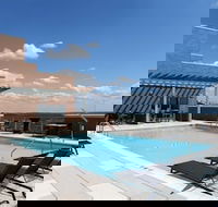 Global Luxury Suites at Woodmont Triangle North - Accommodation Los Angeles