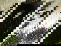 Center Lovell Me Accommodation Los Angeles