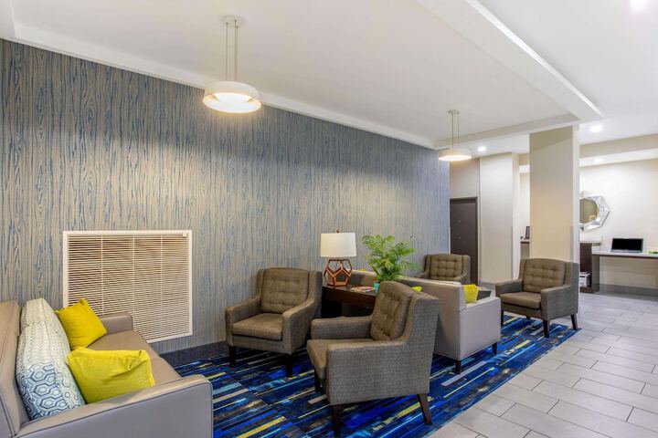 La Quinta Inn & Suites By Wyndham Cullman - thumb 4