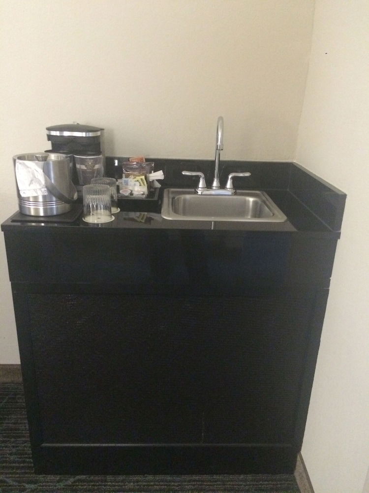 DoubleTree By Hilton West Palm Beach Airport - thumb 6