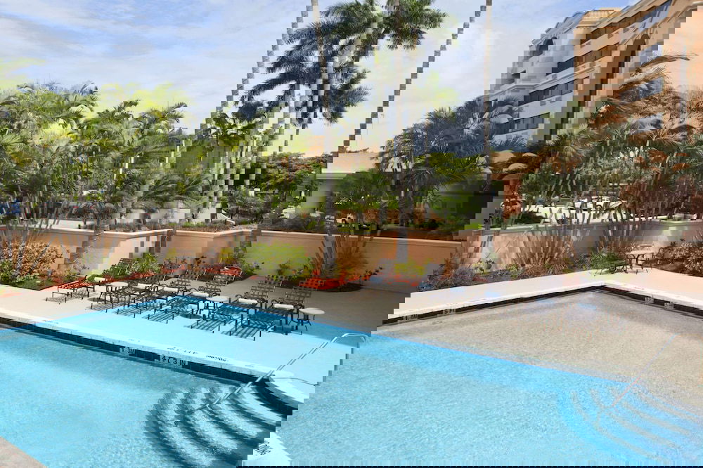 DoubleTree By Hilton West Palm Beach Airport - thumb 1