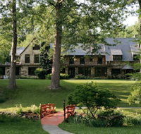 Troutbeck - Accommodation Los Angeles