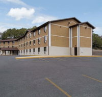 Super 8 by Wyndham Homewood Birmingham Area - Accommodation Los Angeles