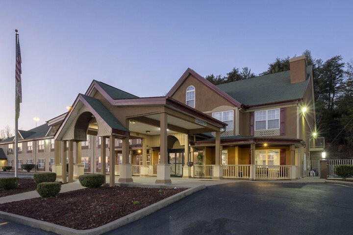 Red Roof Inn & Suites Corbin - thumb 4