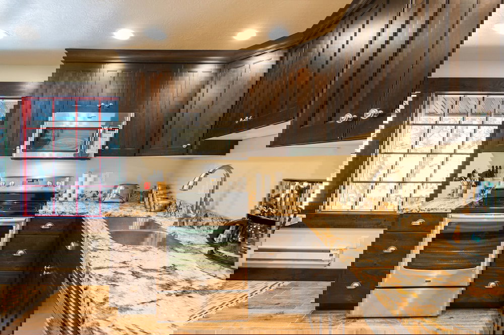 Hideaway Above The Stream - thumb 5