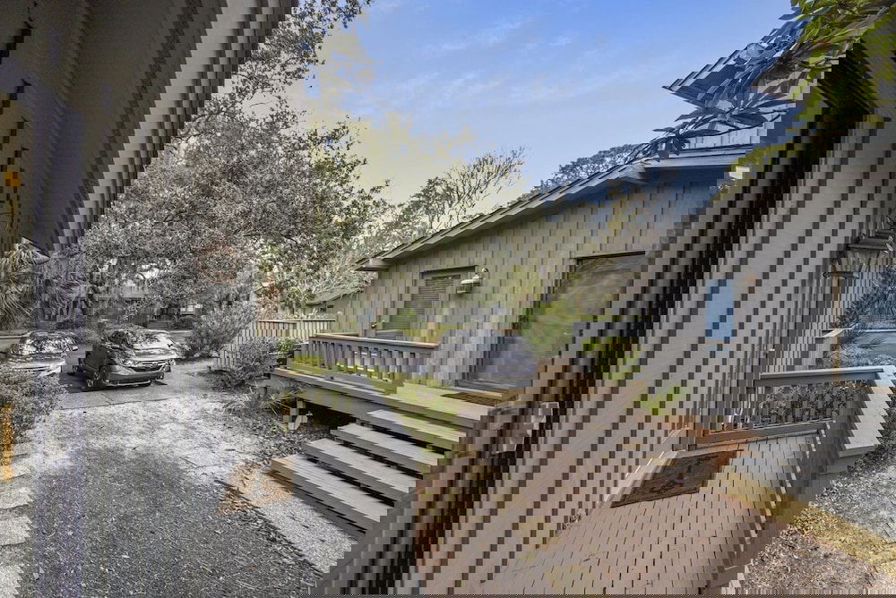 Hickory Cove 52 - thumb 2