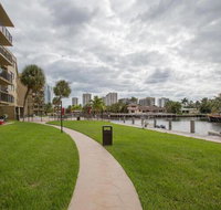 Comfortable 1BD Apartment with Water View in Hallandale Beach - Accommodation Los Angeles