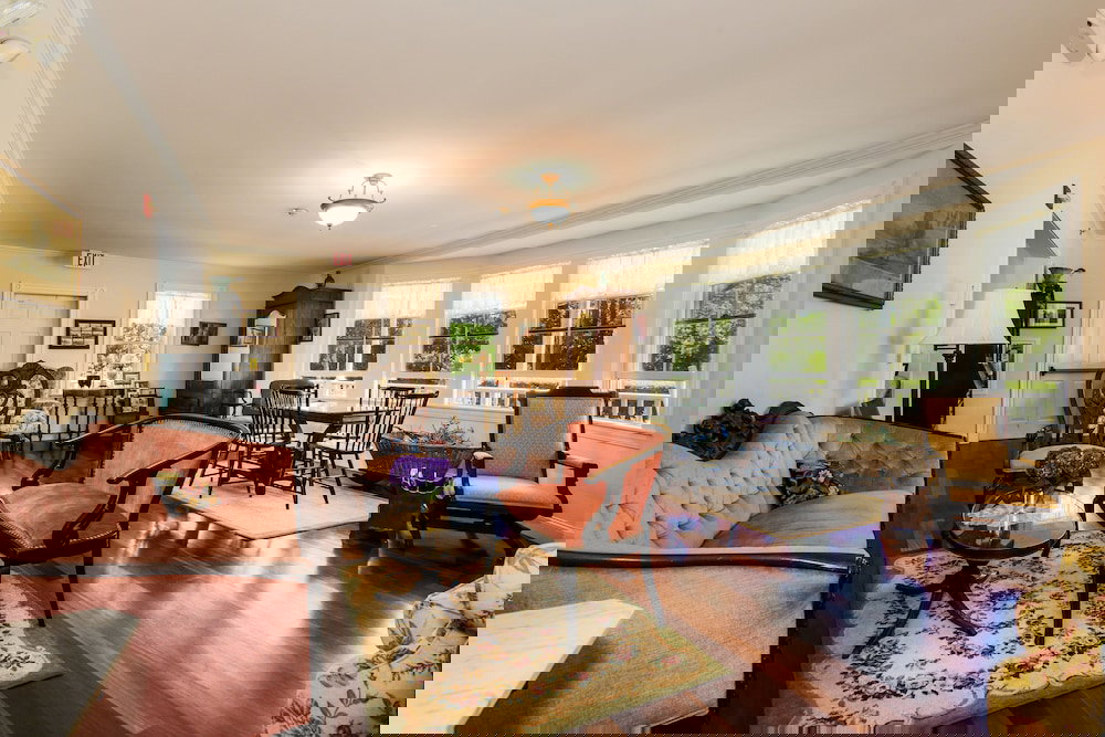 Payne's Harbor View Inn - thumb 4