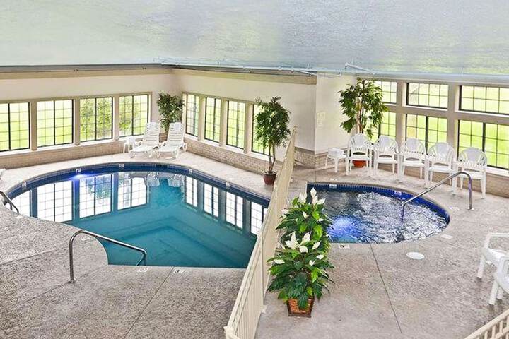 Magnuson Hotel Birch Run - thumb 6