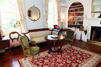 Chilton House Suites