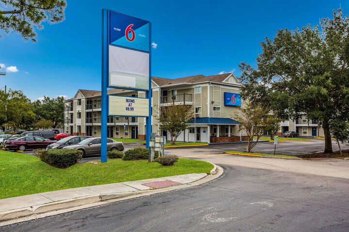 Motel 6 Jacksonville, FL - South - thumb 4