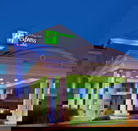 Holiday Inn Express Hotel  Suites Greenwood an IHG Hotel - Accommodation Los Angeles