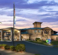 Holiday Inn Express Arcata / Eureka - Airport Area an IHG Hotel - Accommodation Los Angeles